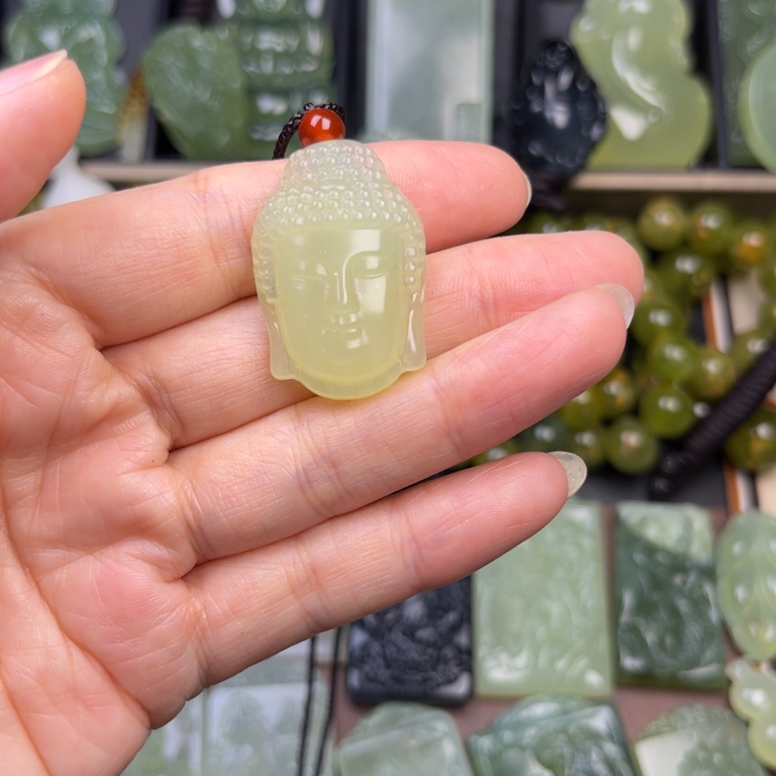 蛇纹石玉未镶嵌吊坠(赠链)