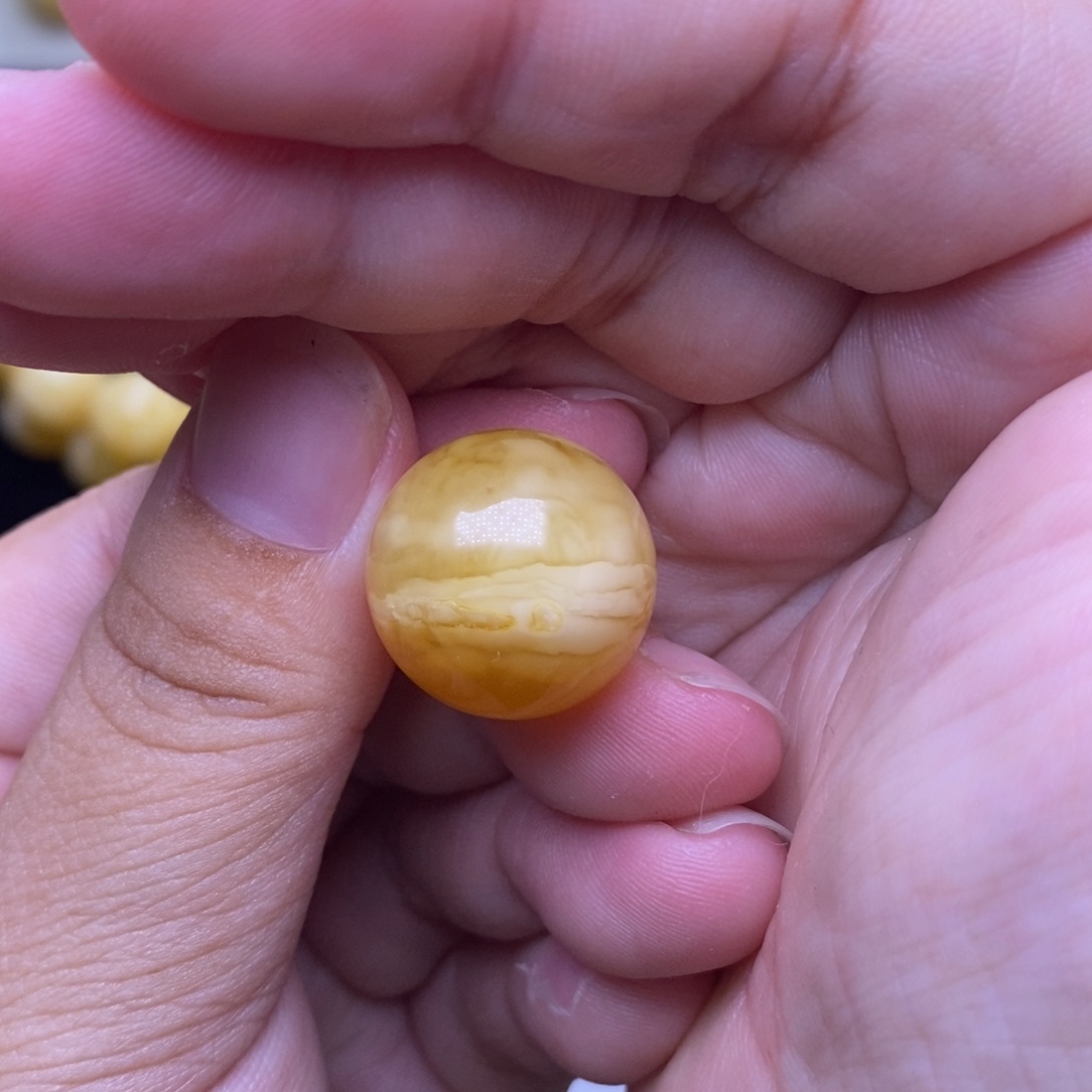 琥珀未镶嵌珠宝奇石9
