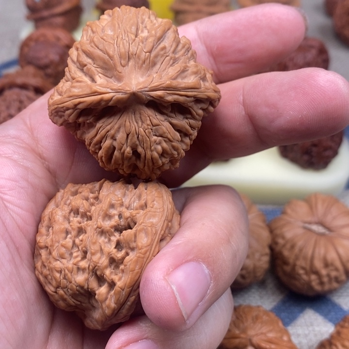 文玩核桃把件浩*核桃
