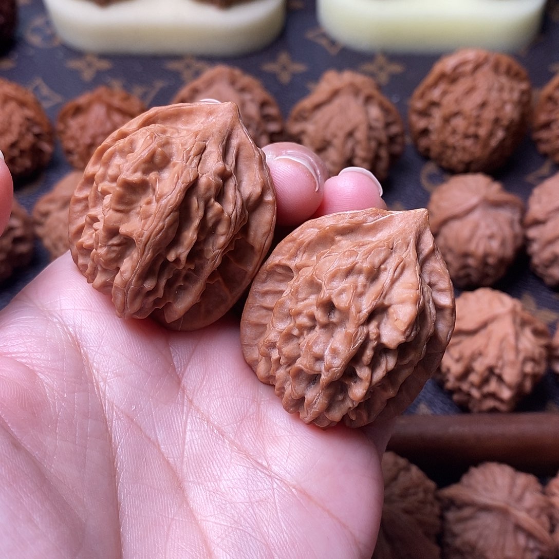 桃核吊坠全品骨赛龙35尺