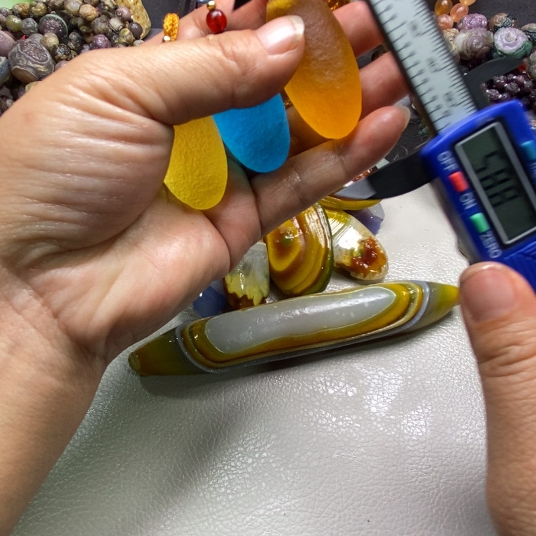 合金颈饰玛瑙/玉髓