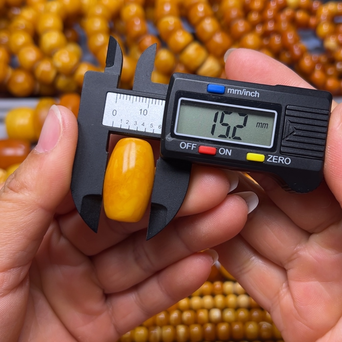 琥珀未镶嵌吊坠(不含链)