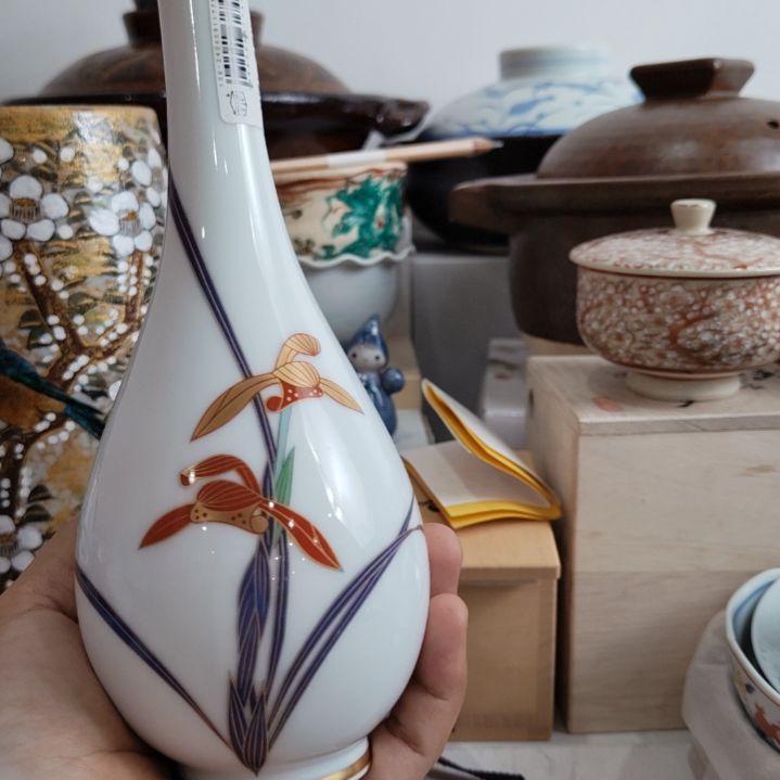 塑料花瓶。。。。。。。。