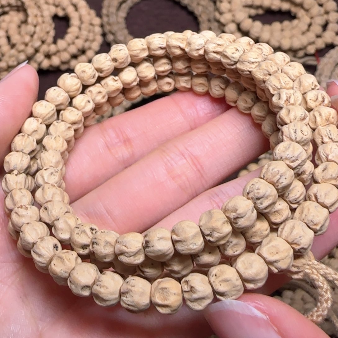 柏香籽/百香籽手串M****c