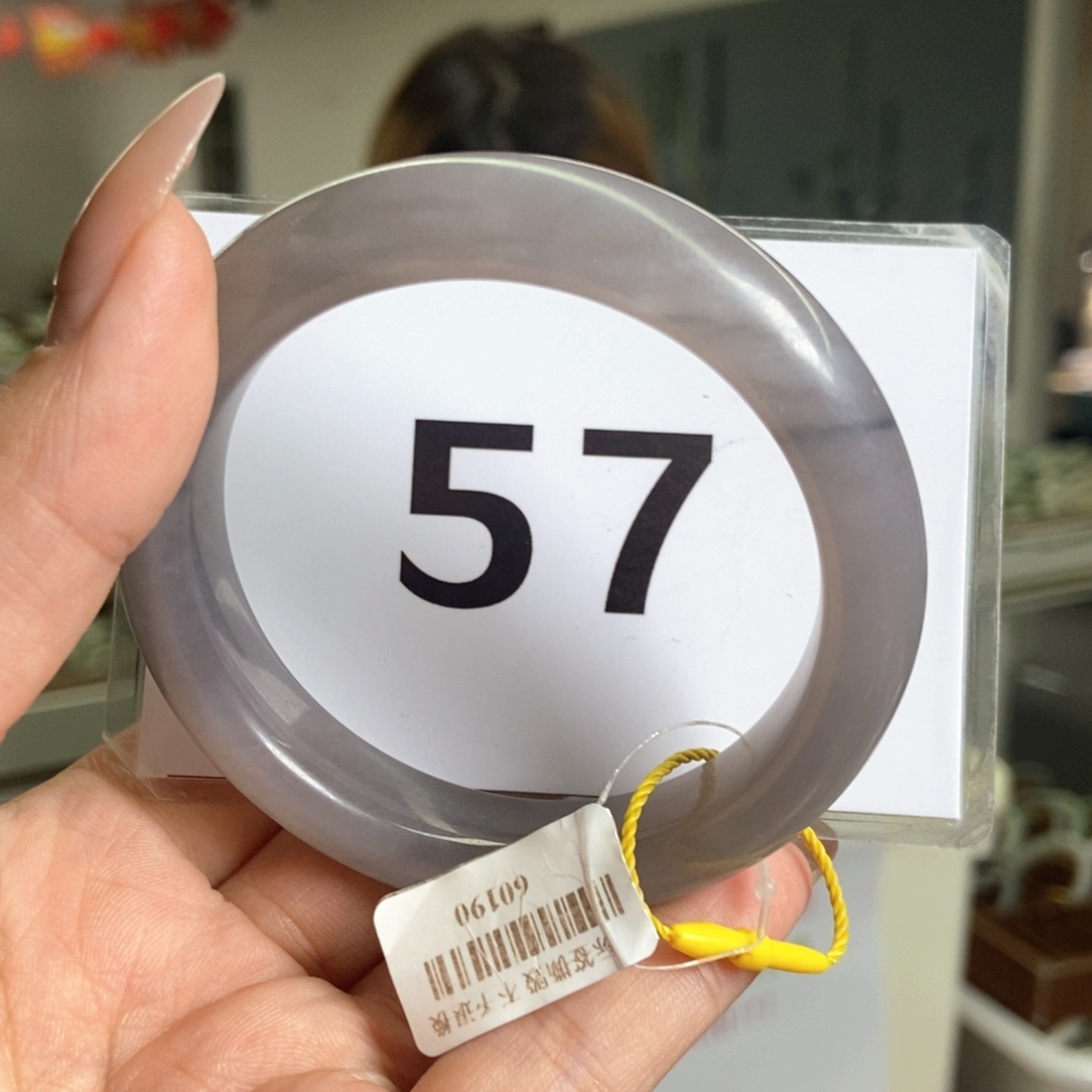 【闪购商品】未镶嵌手镯和田玉