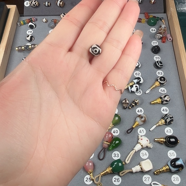 未镶嵌饰品玛瑙/玉髓