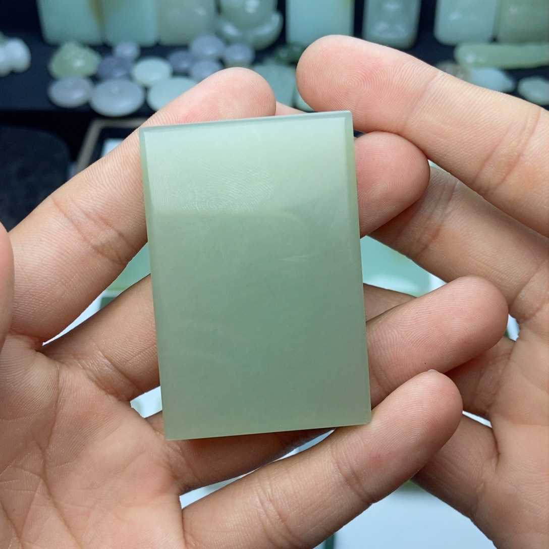 和田玉挂件未镶嵌拾*光