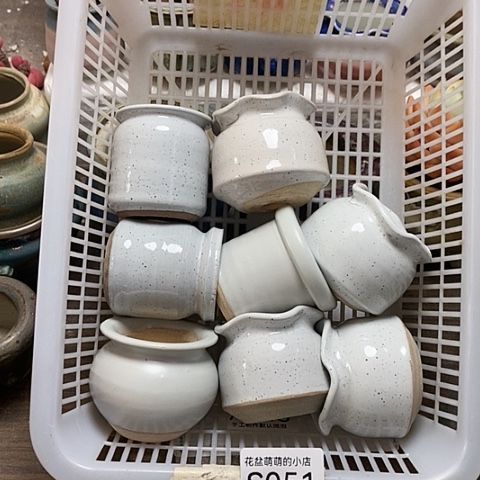 紫砂花盆051瑕疵品口径4厘米左右