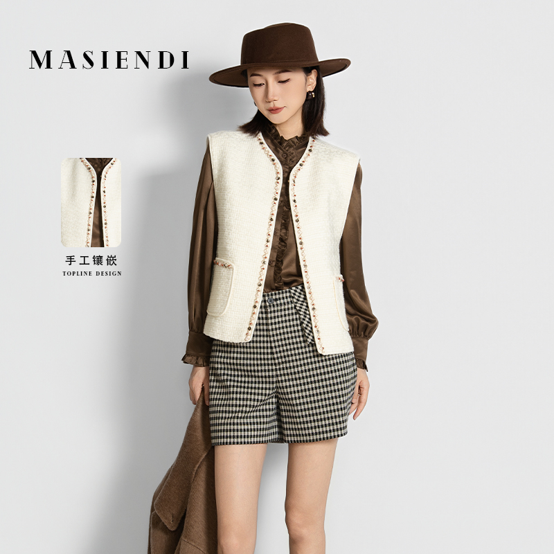 MASIENDI/玛丝恩迪小香风重工钉珠设计时尚马甲40221