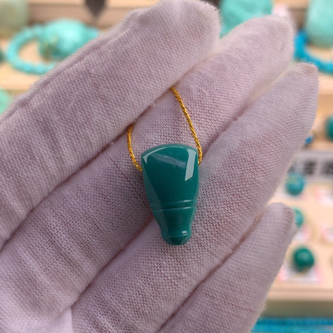 绿松石珠宝奇石未镶嵌9.8