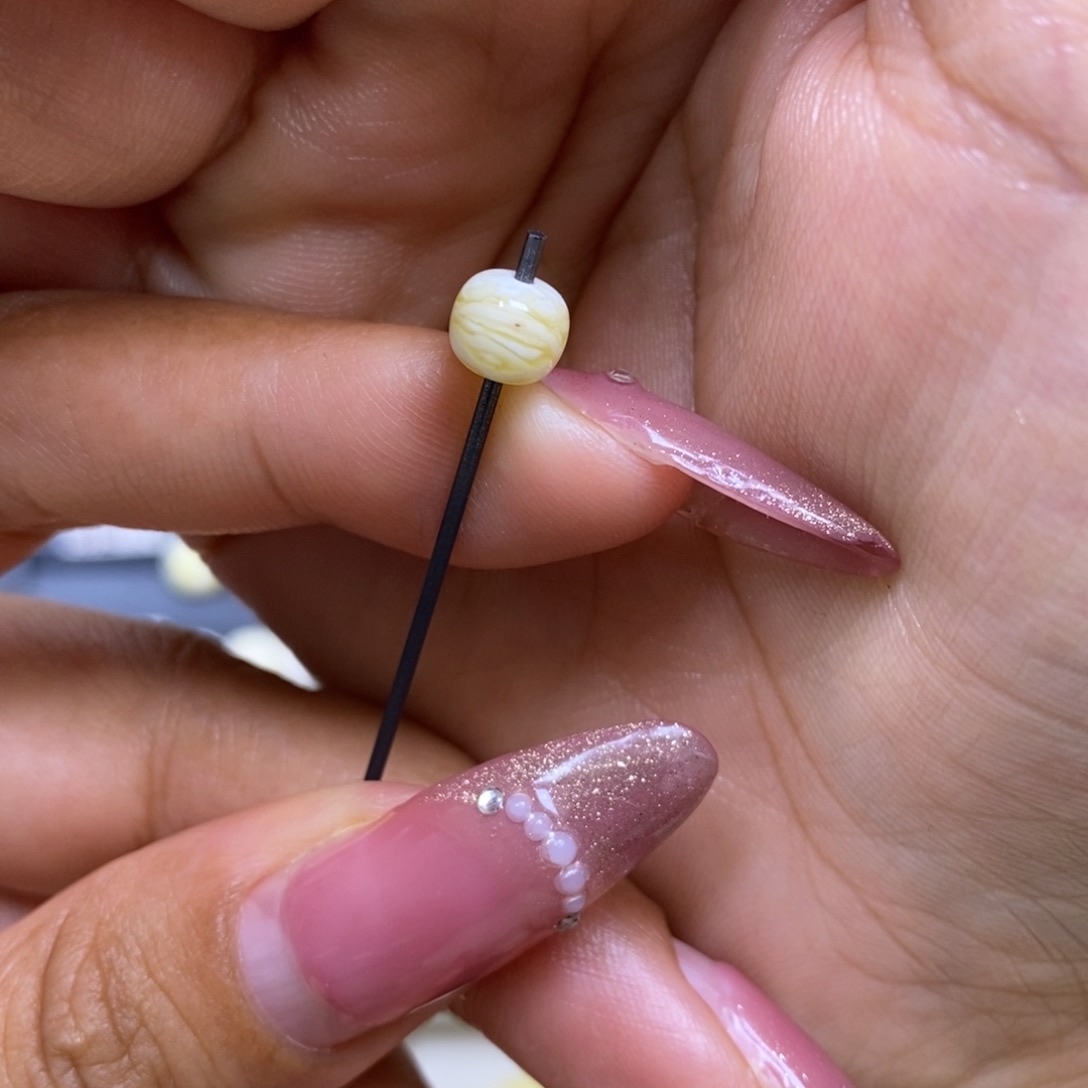 蜜蜡未镶嵌珠宝奇石瓷白妖花老型6.45.5mm