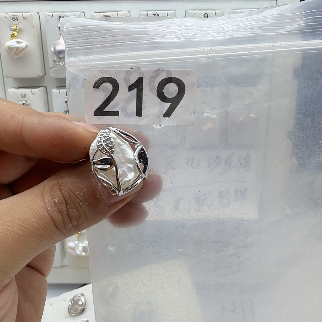 颈饰合金淡水珍珠