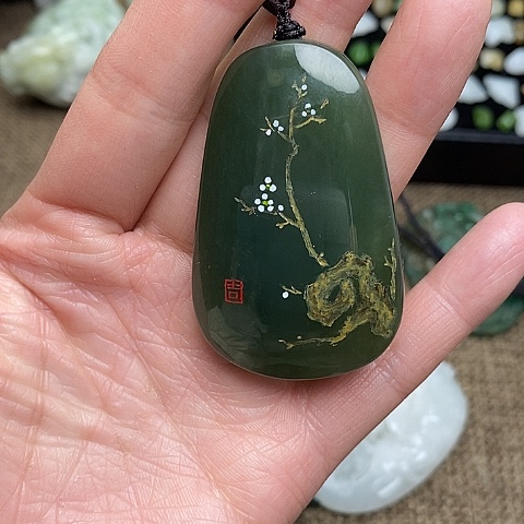 和田玉颈饰未镶嵌