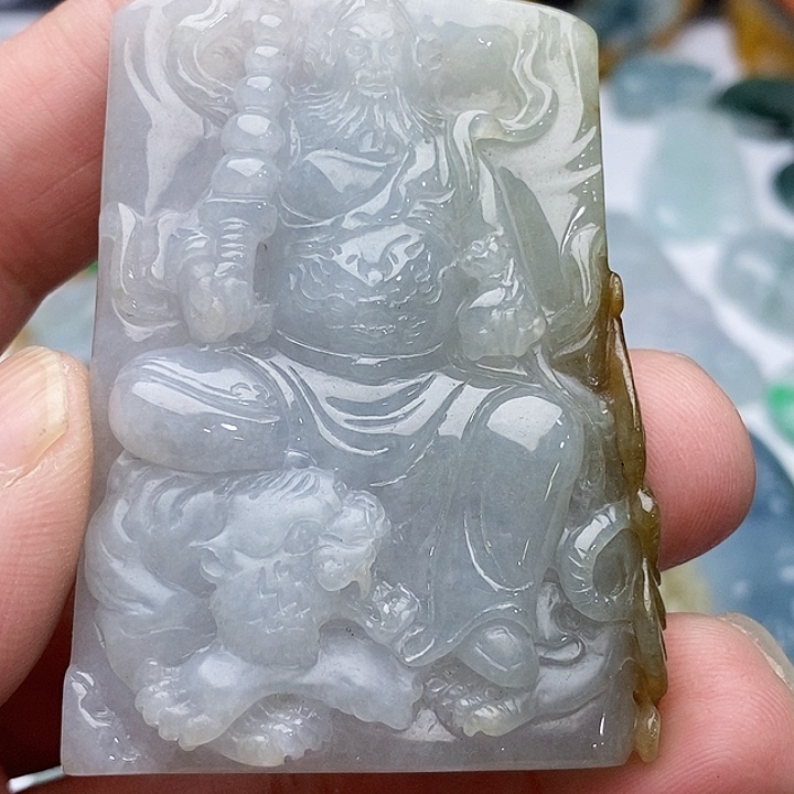 翡翠颈饰未镶嵌赵公明财神