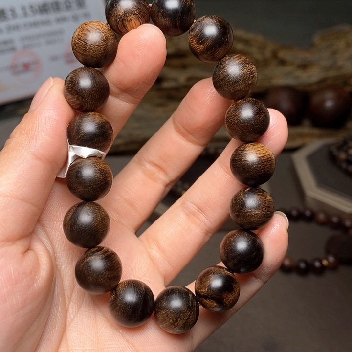 手串沉香越南瘤疤富森红土1.2