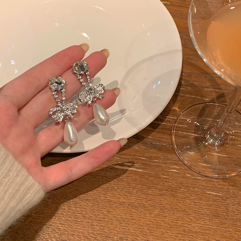 合金耳饰 银耳饰针轻奢小众女精致微镶锆石高级感[HJ]Y