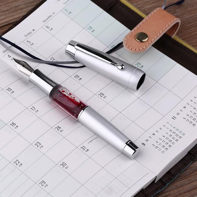 T2金属弹力活塞吸墨明尖钢笔成人学生练字书写适用