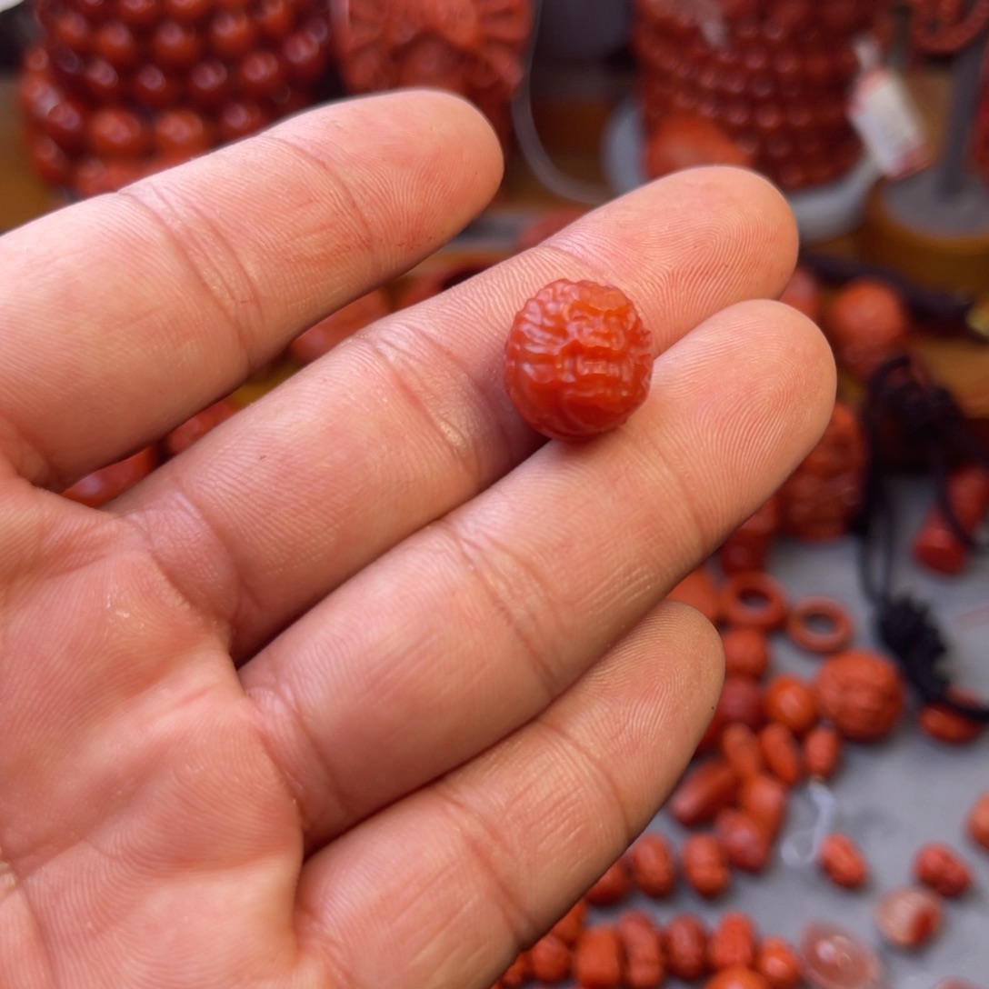 安***格南红玛瑙未镶嵌保山精工龙珠