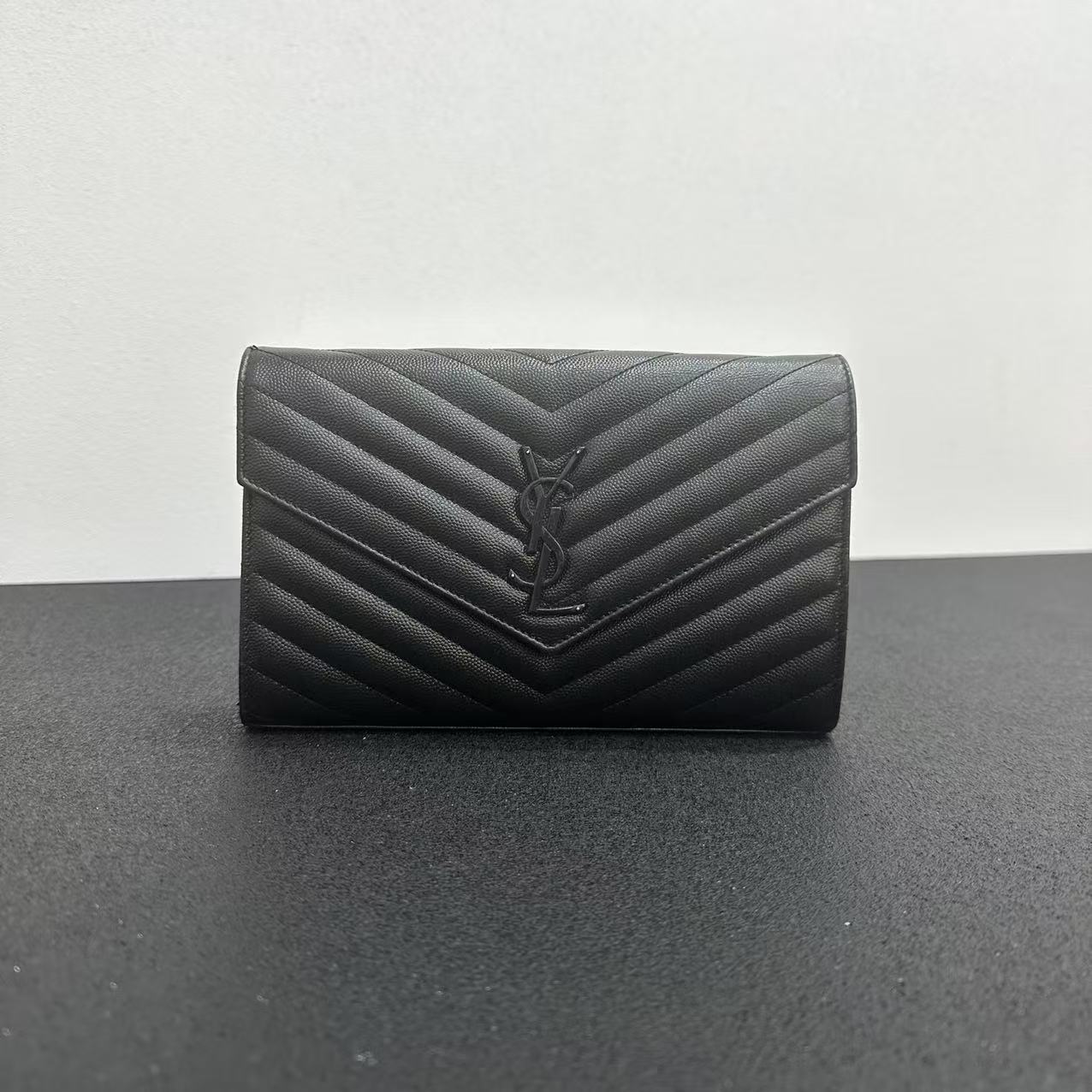 99新 YSL/圣罗兰  壹所奢品/YSL 信封 鱼子酱 中号 黑标 活动
