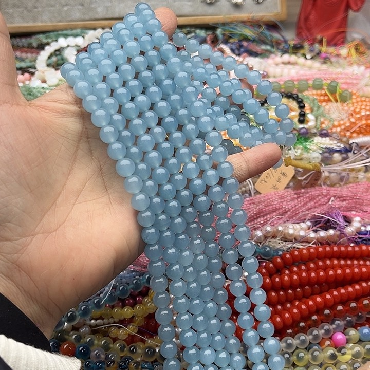 玛瑙/玉髓珠宝半成品未镶嵌一条8mm海蓝宝