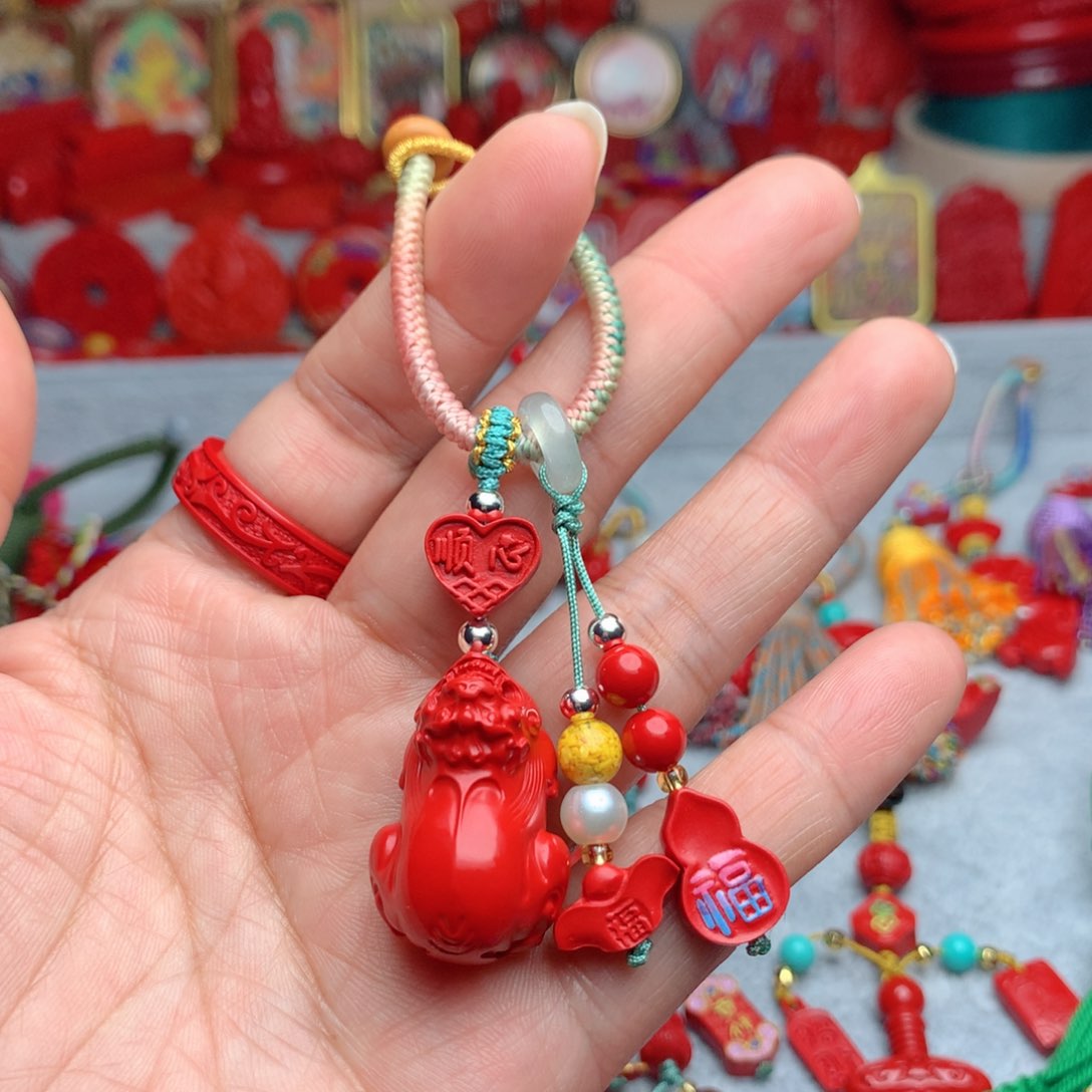 天然辰砂工艺品朱砂钥匙扣