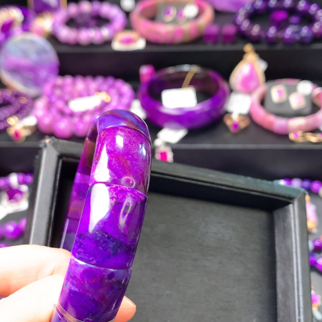 苏纪石（舒俱来）未镶嵌手排