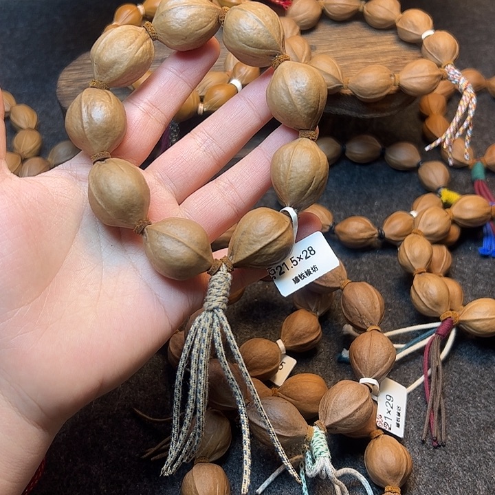 1***1手串/手链橄榄核21.5 28梅林铁核