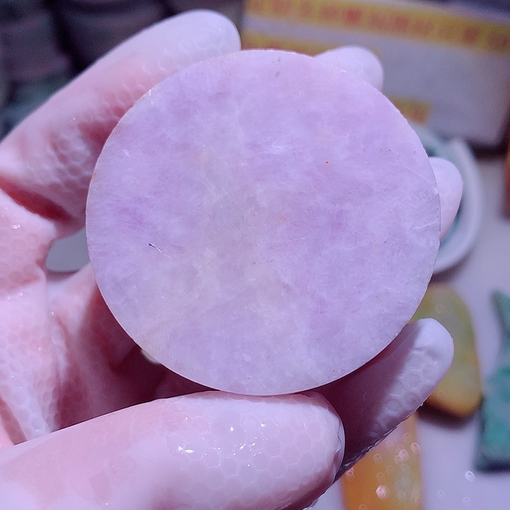 翡翠未镶嵌颈饰边角料