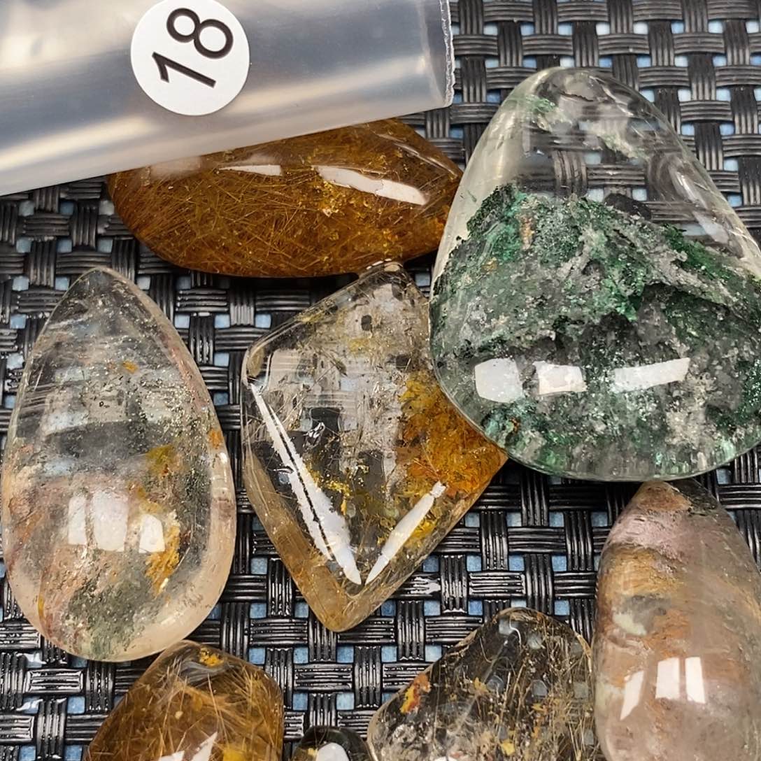 卜***名未镶嵌吊坠(不含链)水晶