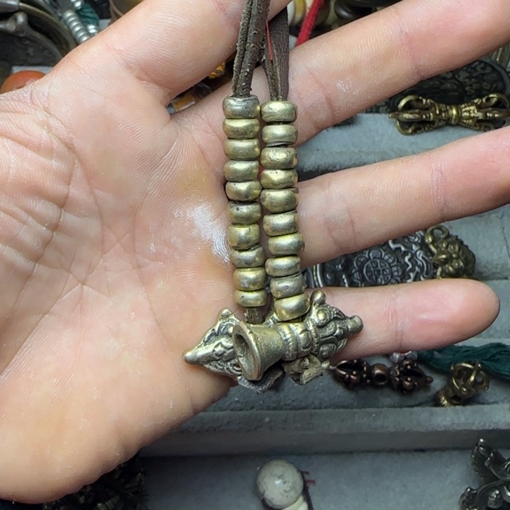 L***V核桃手串/手链你付出吃姑姑付出过