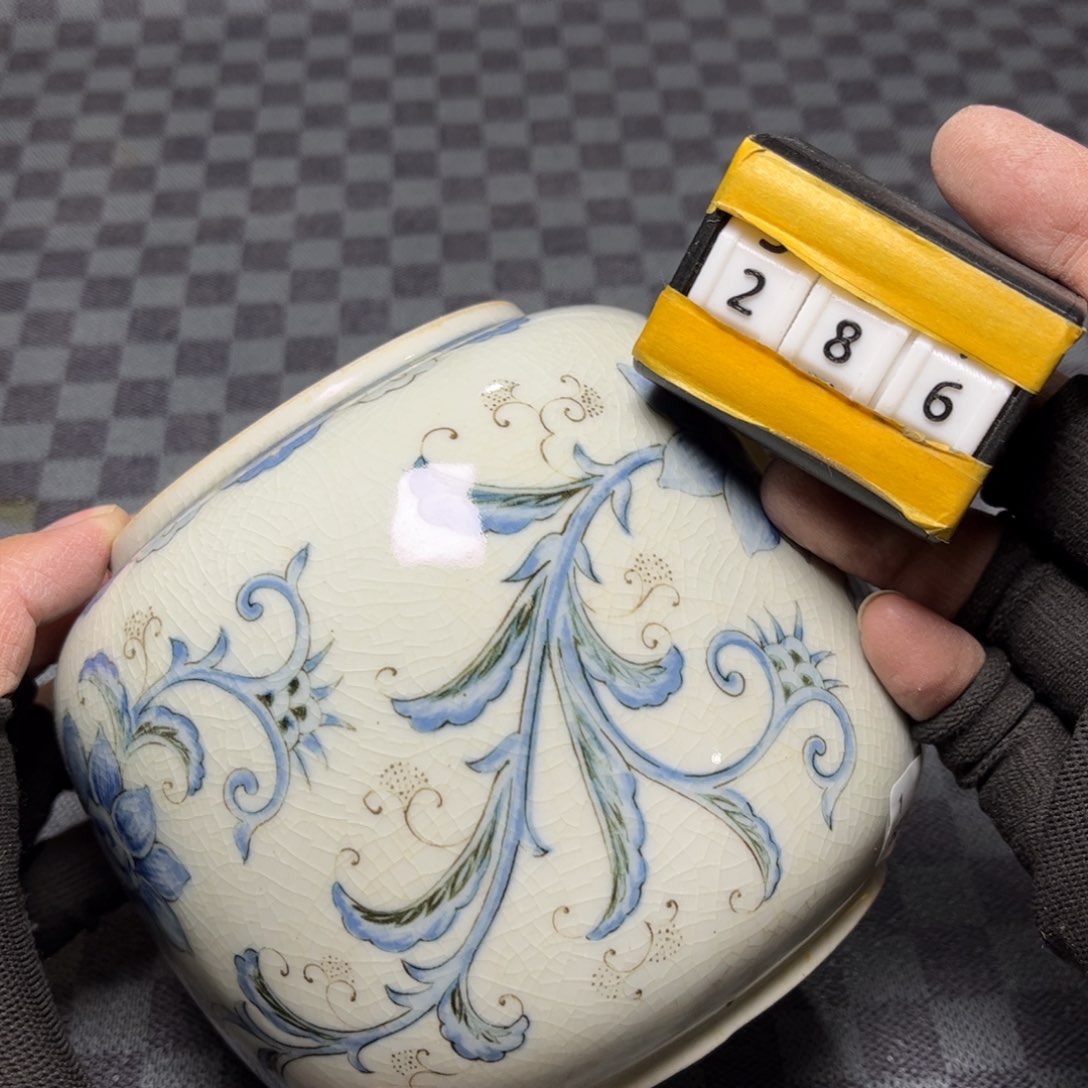 瓷片/中古商品非全新，下单找主播看细节 