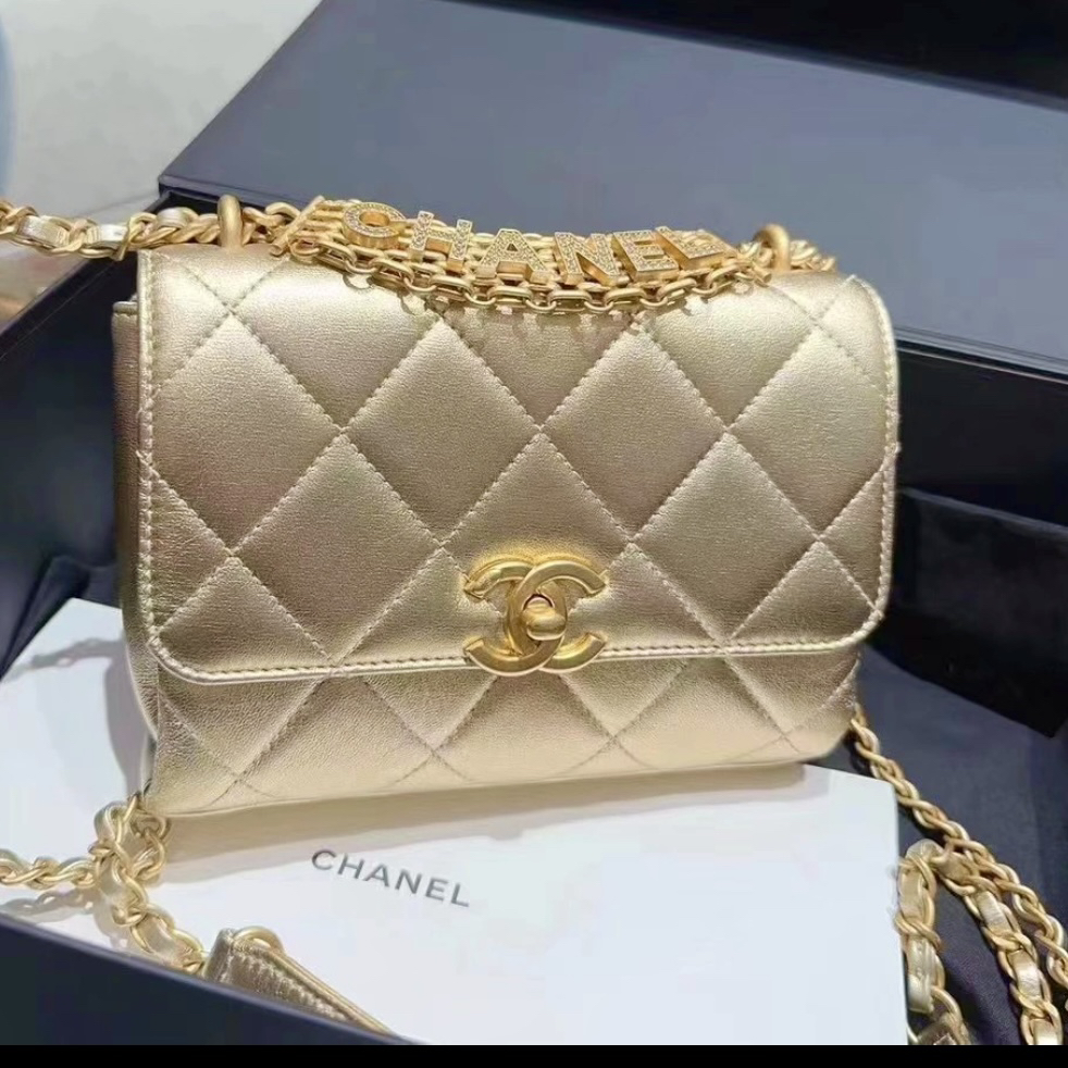 95新 Chanel/香奈儿 多多奢品/香奈儿22s水钻口盖包/98新