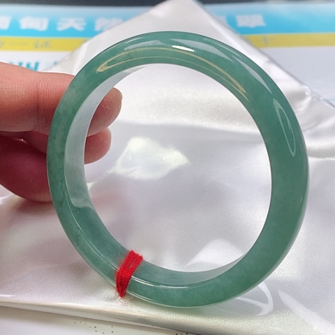 翡翠手镯未镶嵌0769号