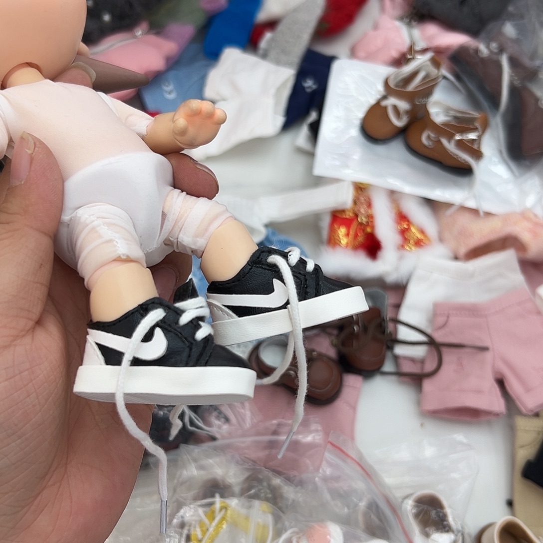 嘎子姐鞋子不拔脚