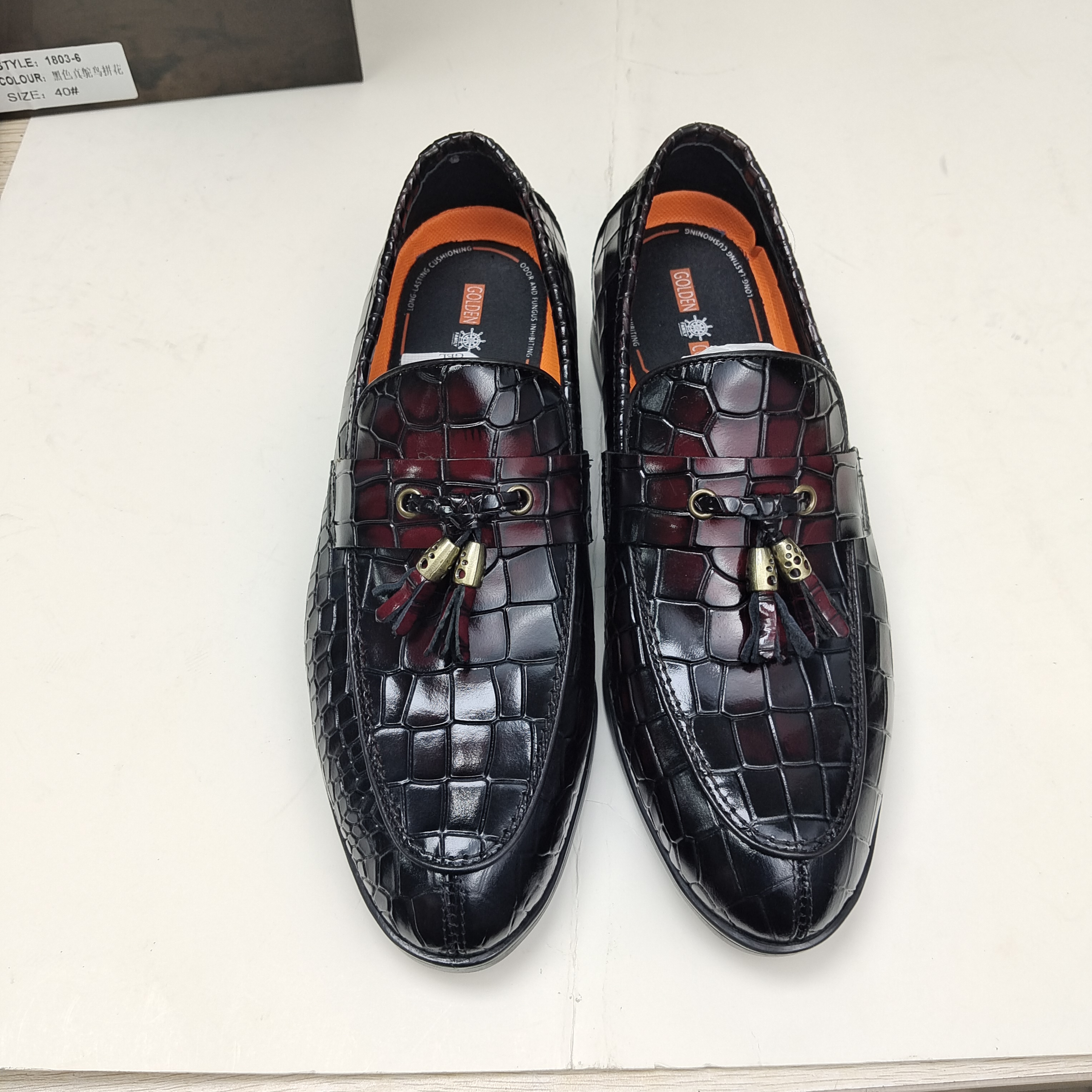 1870-11酒红色，休闲纯色乐福鞋豆豆鞋薄款低跟耐磨水染皮擦色皮