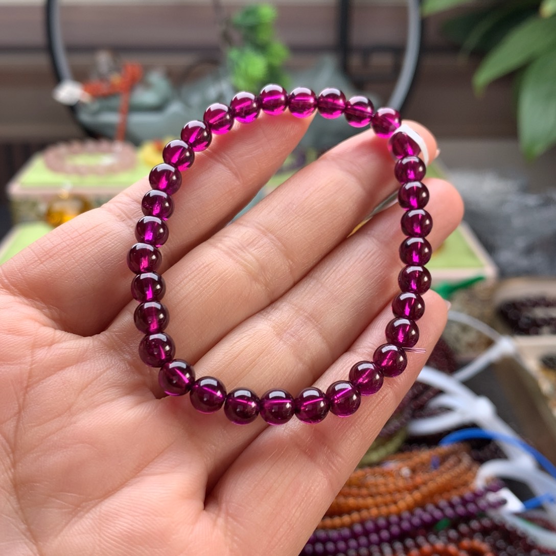 未镶嵌石榴石手串手串6