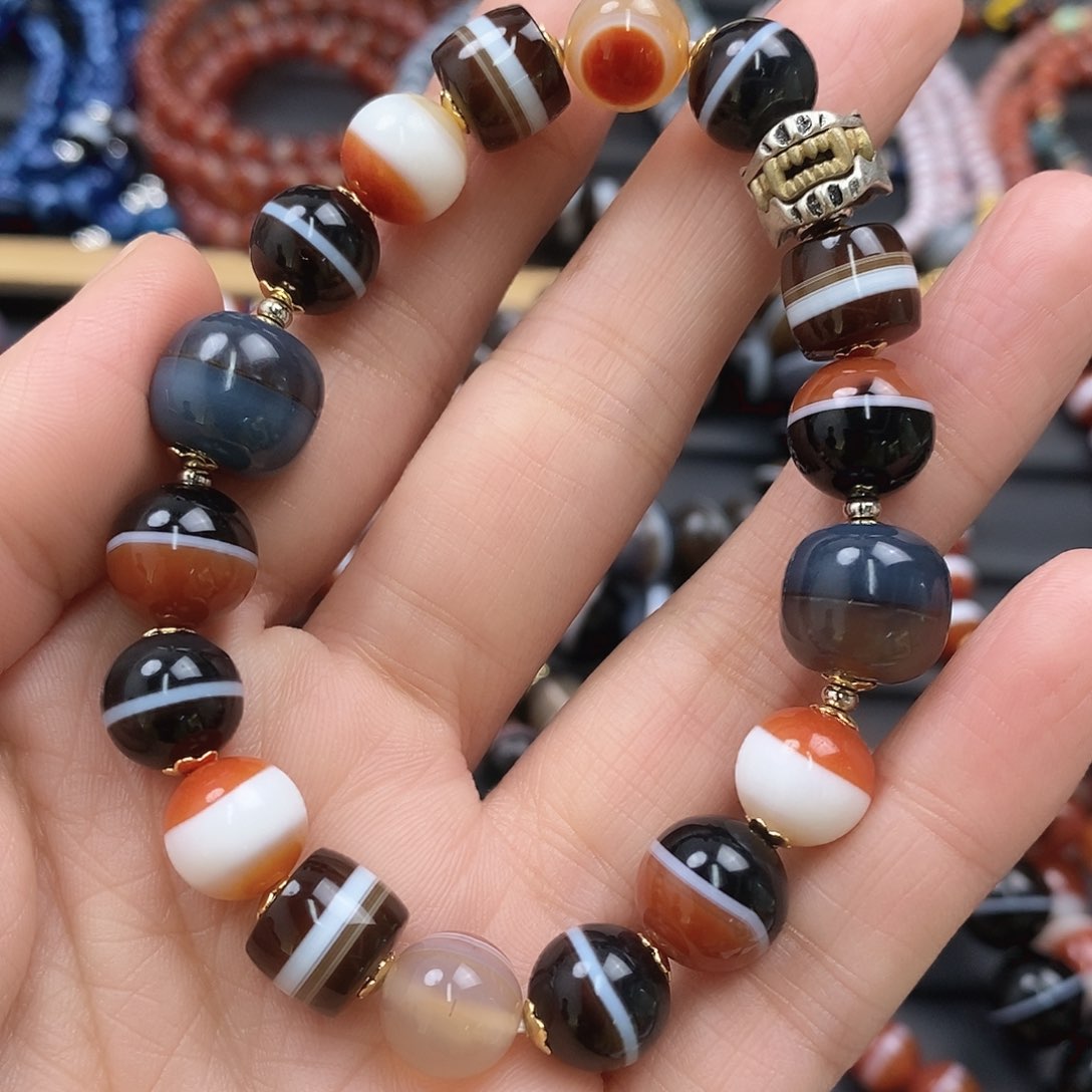 玛瑙/玉髓玛瑙手串未镶嵌小*