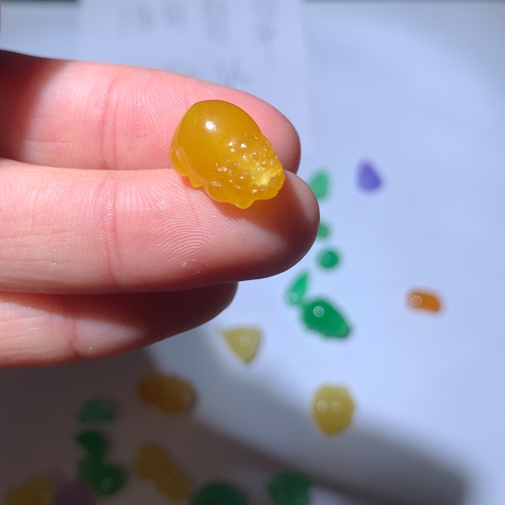 R***.翡翠未镶嵌颈饰挂件