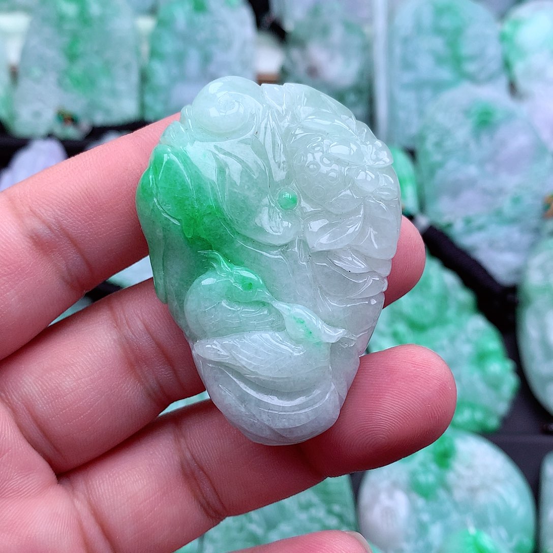 翡翠吊坠(不含链)未镶嵌