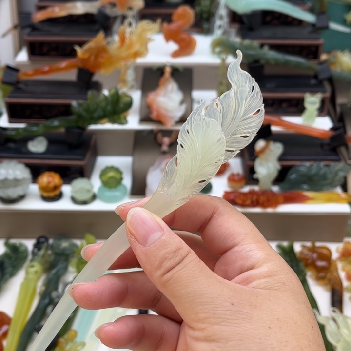 蛇纹石玉未镶嵌岫玉发簪