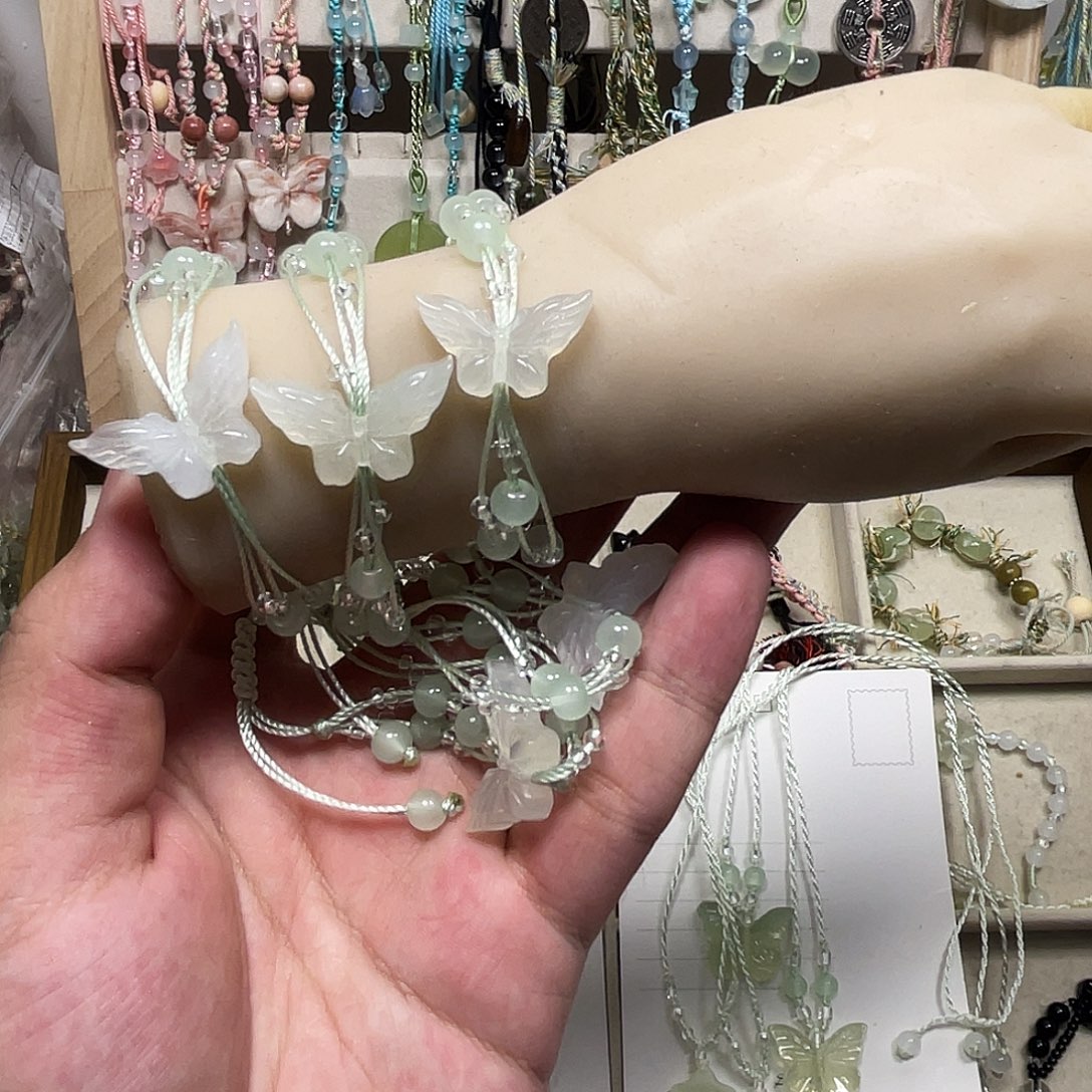 蛇纹石玉合金颈饰