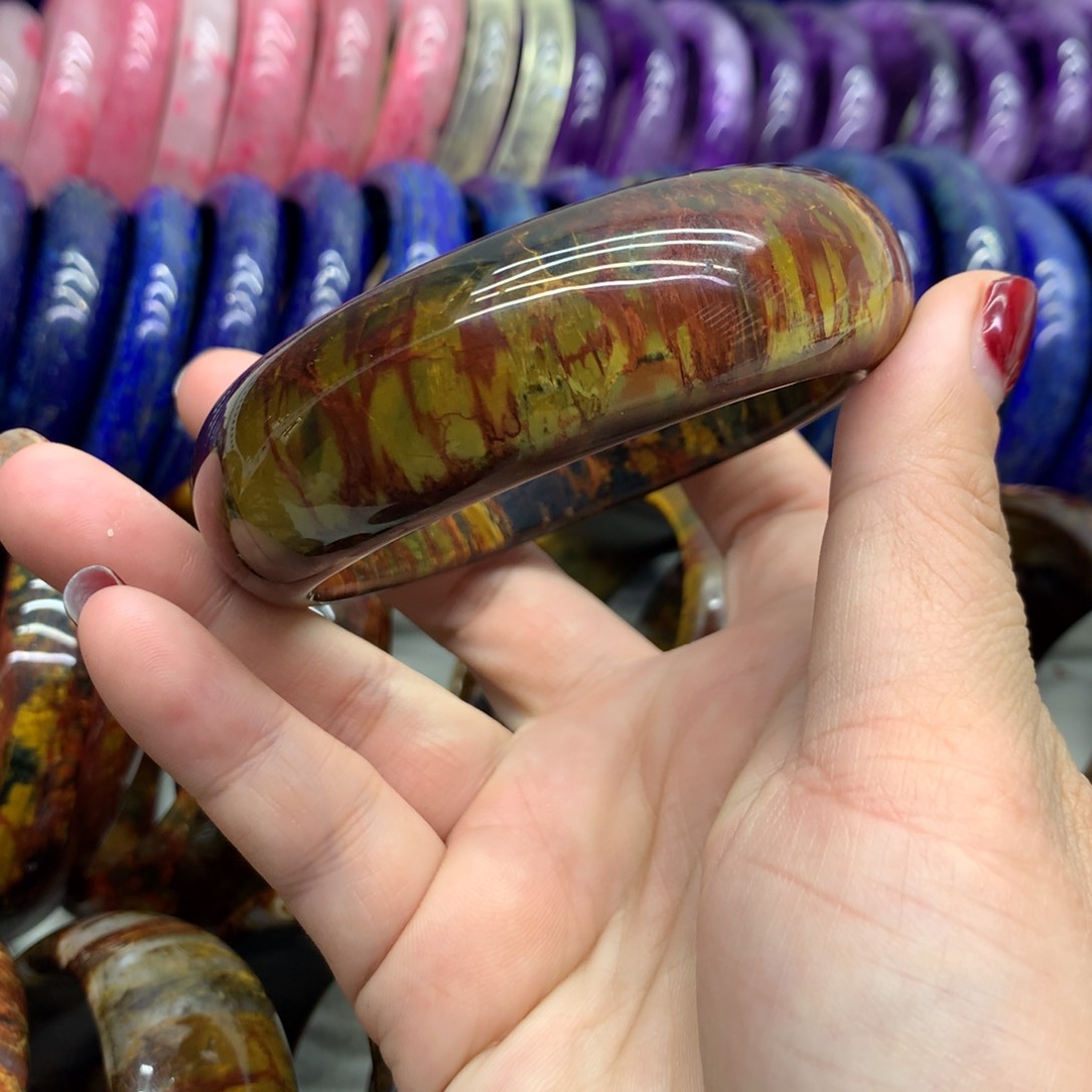 木变石手镯未镶嵌