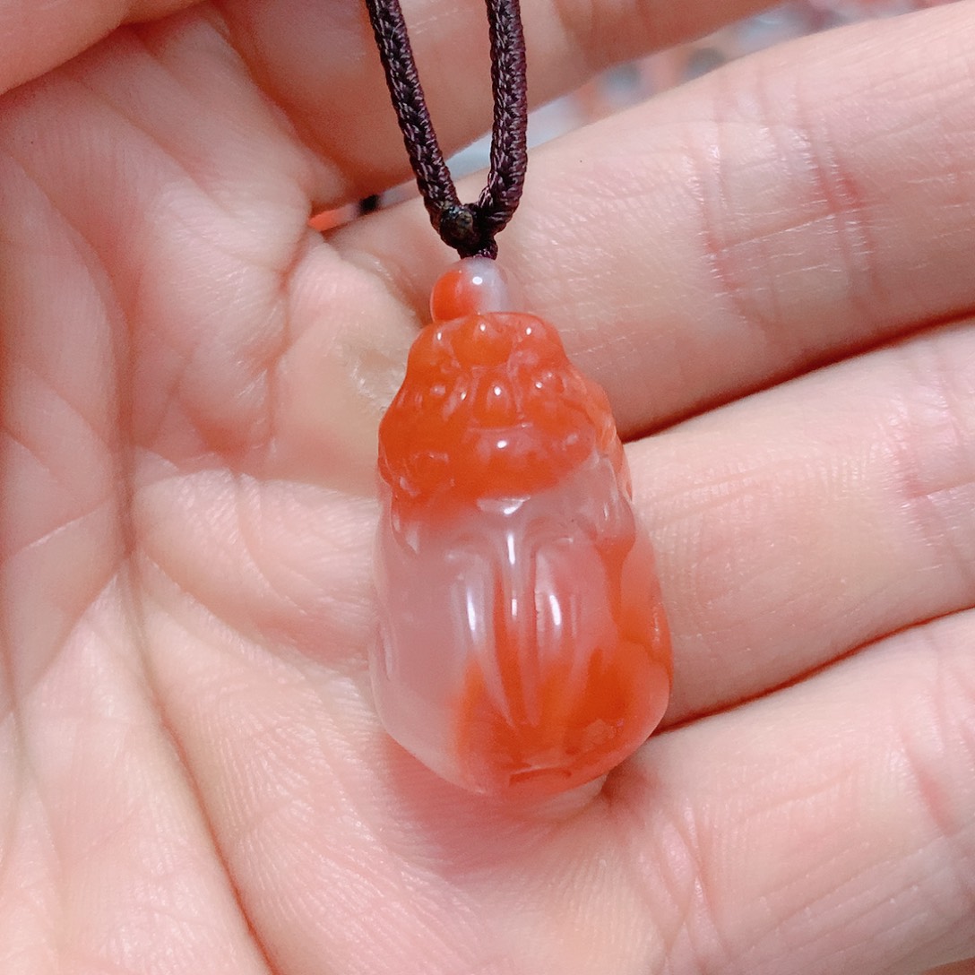 南红玛瑙吊坠(不含链)未镶嵌