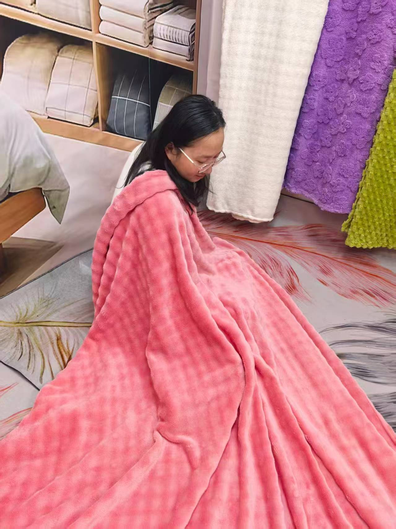 粉色绒毯绿色毛毯午睡毯床单绒毛毯奶绒