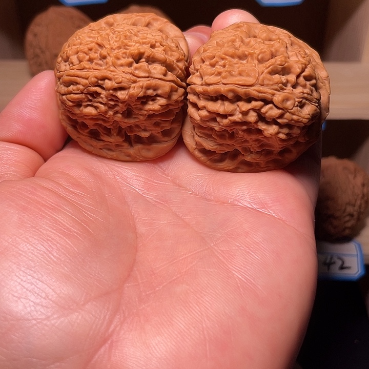 强***文玩核桃吊坠南疆石43