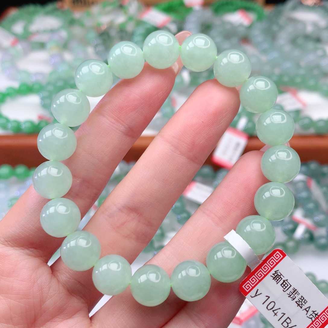 翡翠手链未镶嵌用****3翡翠10mm