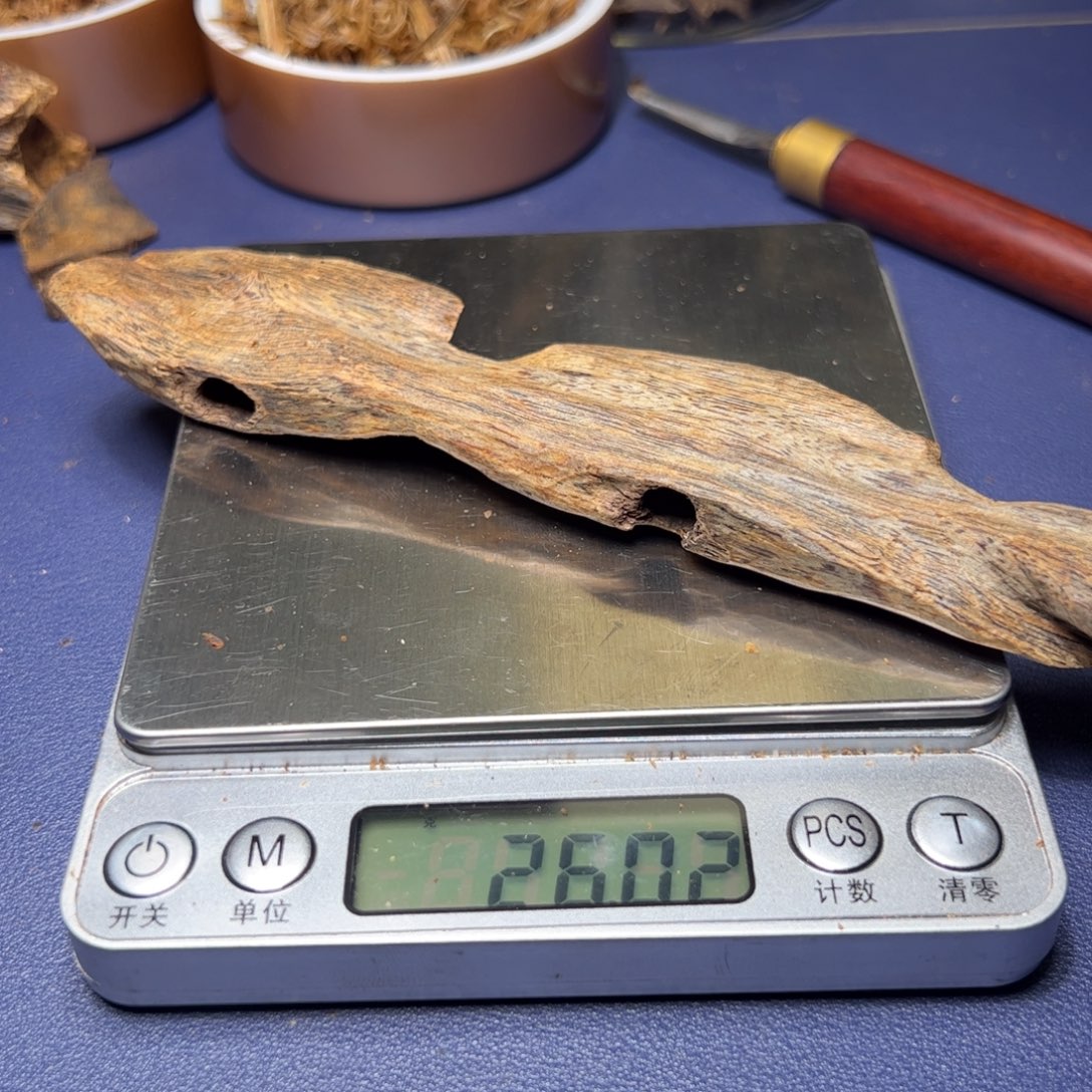 沉香碎屑沉香白棋吊通沉香原材料26克