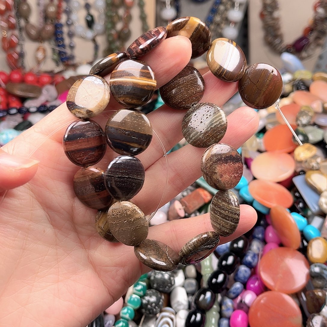 翡翠未镶嵌手饰卡18