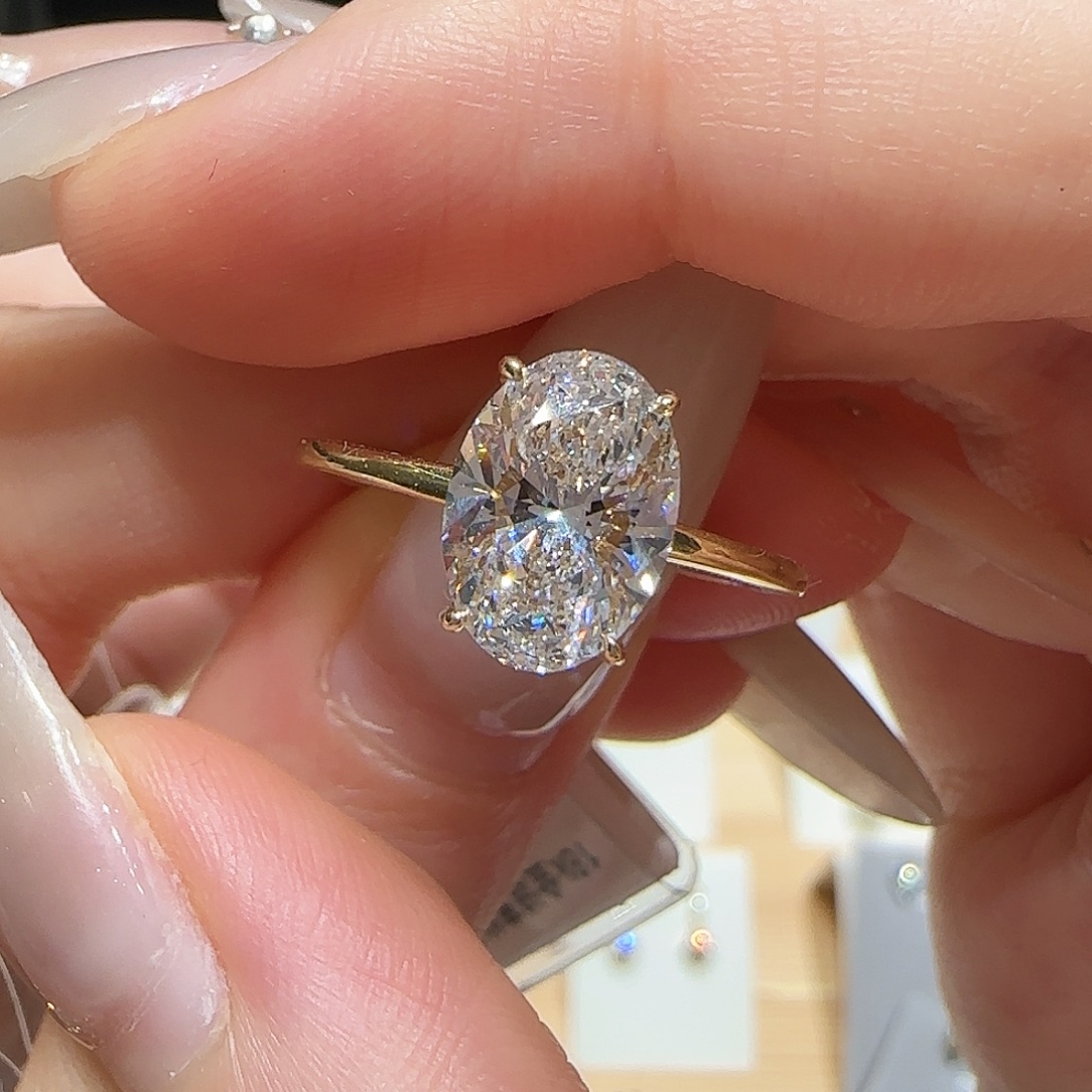 18K金镶嵌实验室培育钻石2卡海莉igi双证书 16