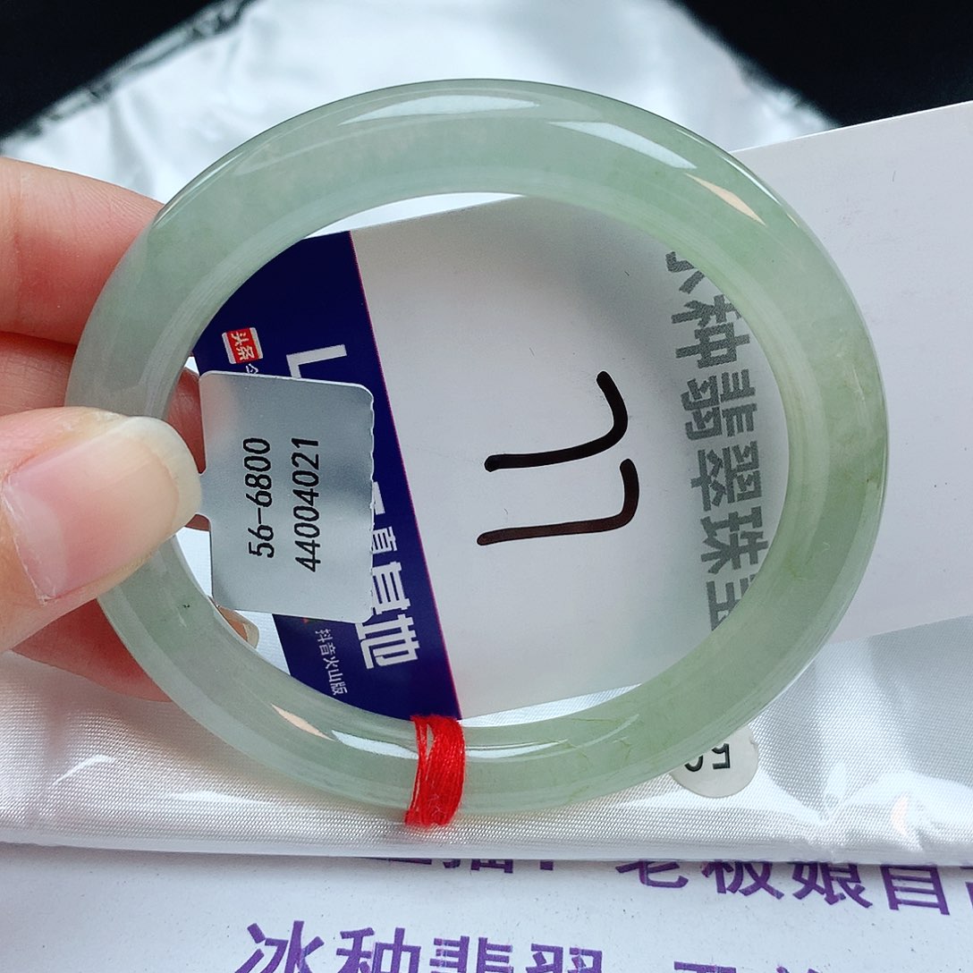 翡翠手镯未镶嵌缅甸天然A货翡翠手镯